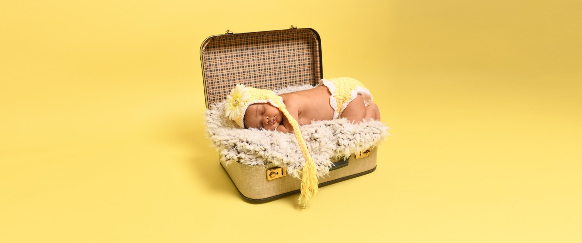 laalou-traveling-baby-banner